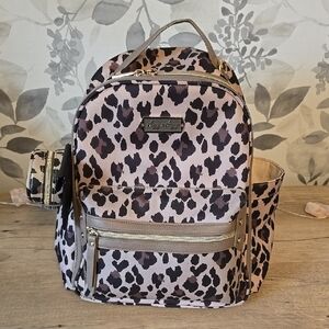 Itzy Ritzy Mini Diaper Bag Backpack in Leopard